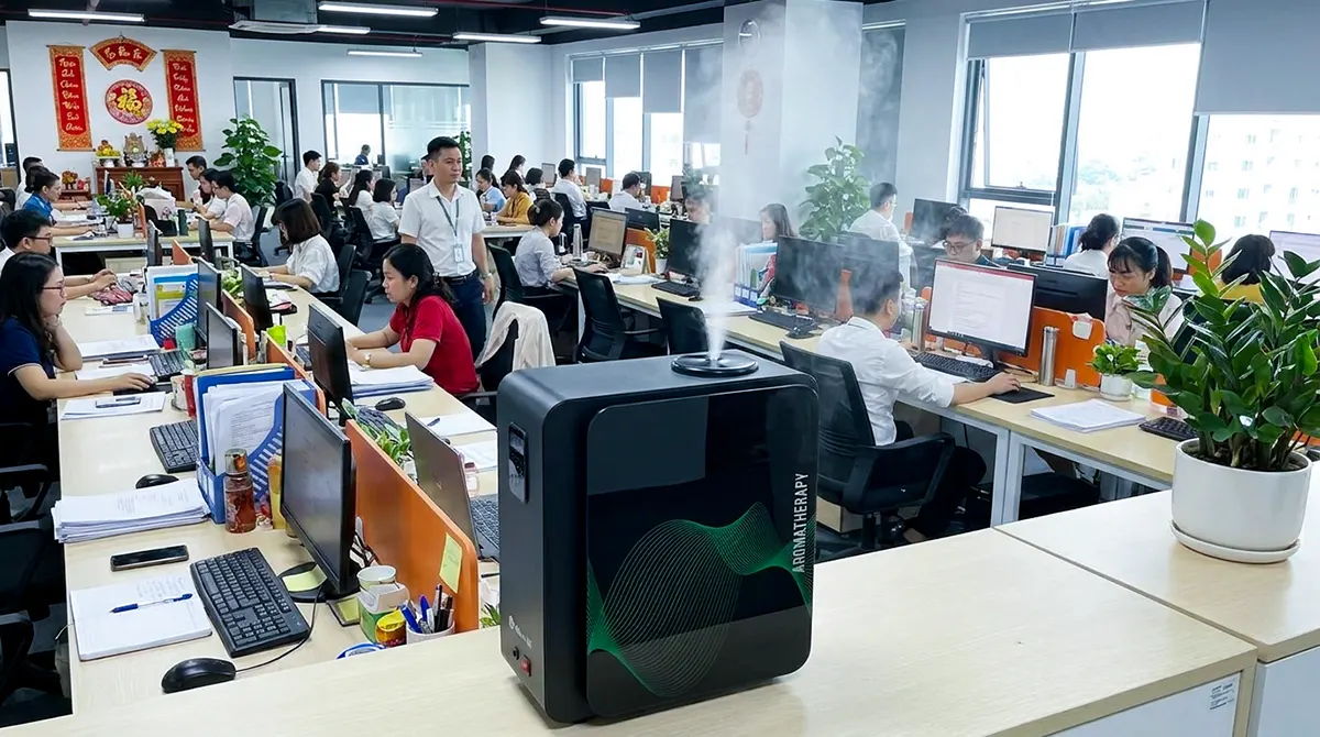 máy khuếch tán tinh dầu cho văn phòng làm việc